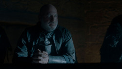 extant_GameOfThrones_4x01-TwoSwords_3821