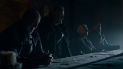 extant_GameOfThrones_4x01-TwoSwords_3837