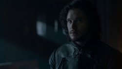 extant_GameOfThrones_4x01-TwoSwords_3849