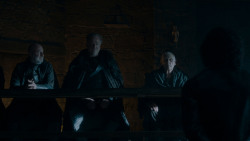 extant_GameOfThrones_4x01-TwoSwords_3859