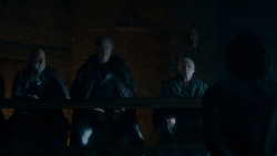 extant_GameOfThrones_4x01-TwoSwords_3871