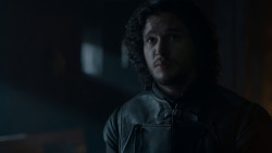 extant_GameOfThrones_4x01-TwoSwords_3875