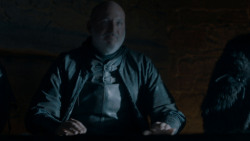 extant_GameOfThrones_4x01-TwoSwords_3878