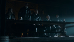 extant_GameOfThrones_4x01-TwoSwords_3879