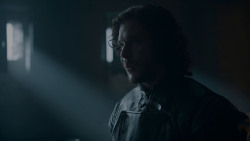 extant_GameOfThrones_4x01-TwoSwords_3882