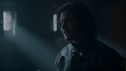 extant_GameOfThrones_4x01-TwoSwords_3883
