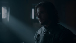 extant_GameOfThrones_4x01-TwoSwords_3886