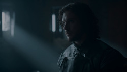 extant_GameOfThrones_4x01-TwoSwords_3891