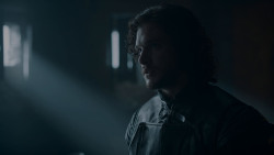 extant_GameOfThrones_4x01-TwoSwords_3892