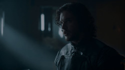 extant_GameOfThrones_4x01-TwoSwords_3906