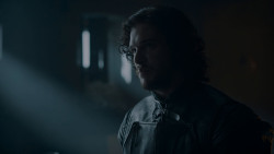 extant_GameOfThrones_4x01-TwoSwords_3911