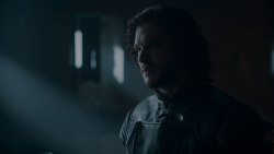 extant_GameOfThrones_4x01-TwoSwords_3918