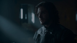 extant_GameOfThrones_4x01-TwoSwords_3919