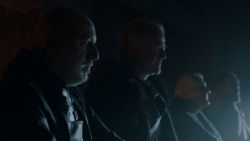 extant_GameOfThrones_4x01-TwoSwords_3934