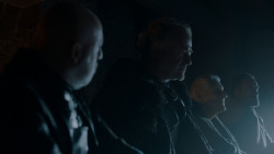 extant_GameOfThrones_4x01-TwoSwords_3946