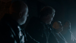 extant_GameOfThrones_4x01-TwoSwords_3950