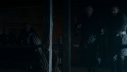 extant_GameOfThrones_4x01-TwoSwords_3989