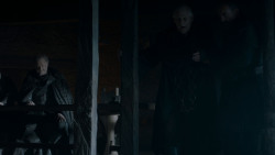 extant_GameOfThrones_4x01-TwoSwords_3993