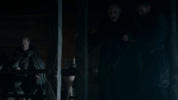 extant_GameOfThrones_4x01-TwoSwords_3994