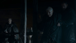 extant_GameOfThrones_4x01-TwoSwords_4002