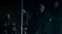 extant_GameOfThrones_4x01-TwoSwords_4007
