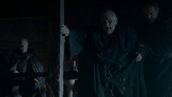 extant_GameOfThrones_4x01-TwoSwords_4008