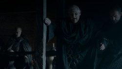 extant_GameOfThrones_4x01-TwoSwords_4009