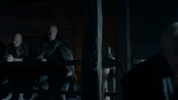 extant_GameOfThrones_4x01-TwoSwords_4019