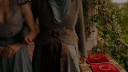 extant_GameOfThrones_4x01-TwoSwords_4031