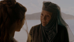 extant_GameOfThrones_4x01-TwoSwords_4051