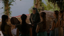 extant_GameOfThrones_4x01-TwoSwords_4061
