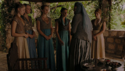 extant_GameOfThrones_4x01-TwoSwords_4068