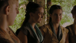 extant_GameOfThrones_4x01-TwoSwords_4076