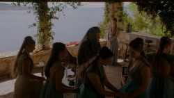 extant_GameOfThrones_4x01-TwoSwords_4078