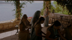 extant_GameOfThrones_4x01-TwoSwords_4079