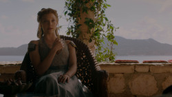 extant_GameOfThrones_4x01-TwoSwords_4111