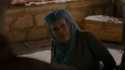 extant_GameOfThrones_4x01-TwoSwords_4164