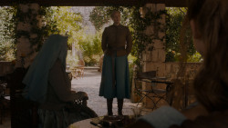 extant_GameOfThrones_4x01-TwoSwords_4178