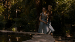 extant_GameOfThrones_4x01-TwoSwords_4208