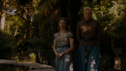 extant_GameOfThrones_4x01-TwoSwords_4217