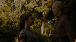 extant_GameOfThrones_4x01-TwoSwords_4237