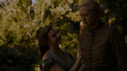 extant_GameOfThrones_4x01-TwoSwords_4241