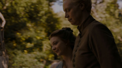 extant_GameOfThrones_4x01-TwoSwords_4244