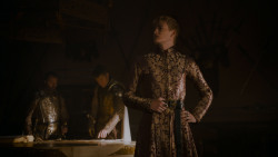 extant_GameOfThrones_4x01-TwoSwords_4257