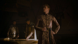extant_GameOfThrones_4x01-TwoSwords_4258