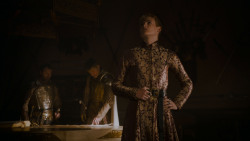 extant_GameOfThrones_4x01-TwoSwords_4263