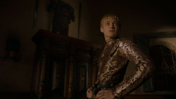 extant_GameOfThrones_4x01-TwoSwords_4278