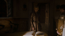 extant_GameOfThrones_4x01-TwoSwords_4308