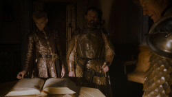extant_GameOfThrones_4x01-TwoSwords_4315