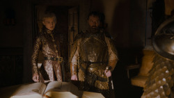 extant_GameOfThrones_4x01-TwoSwords_4343